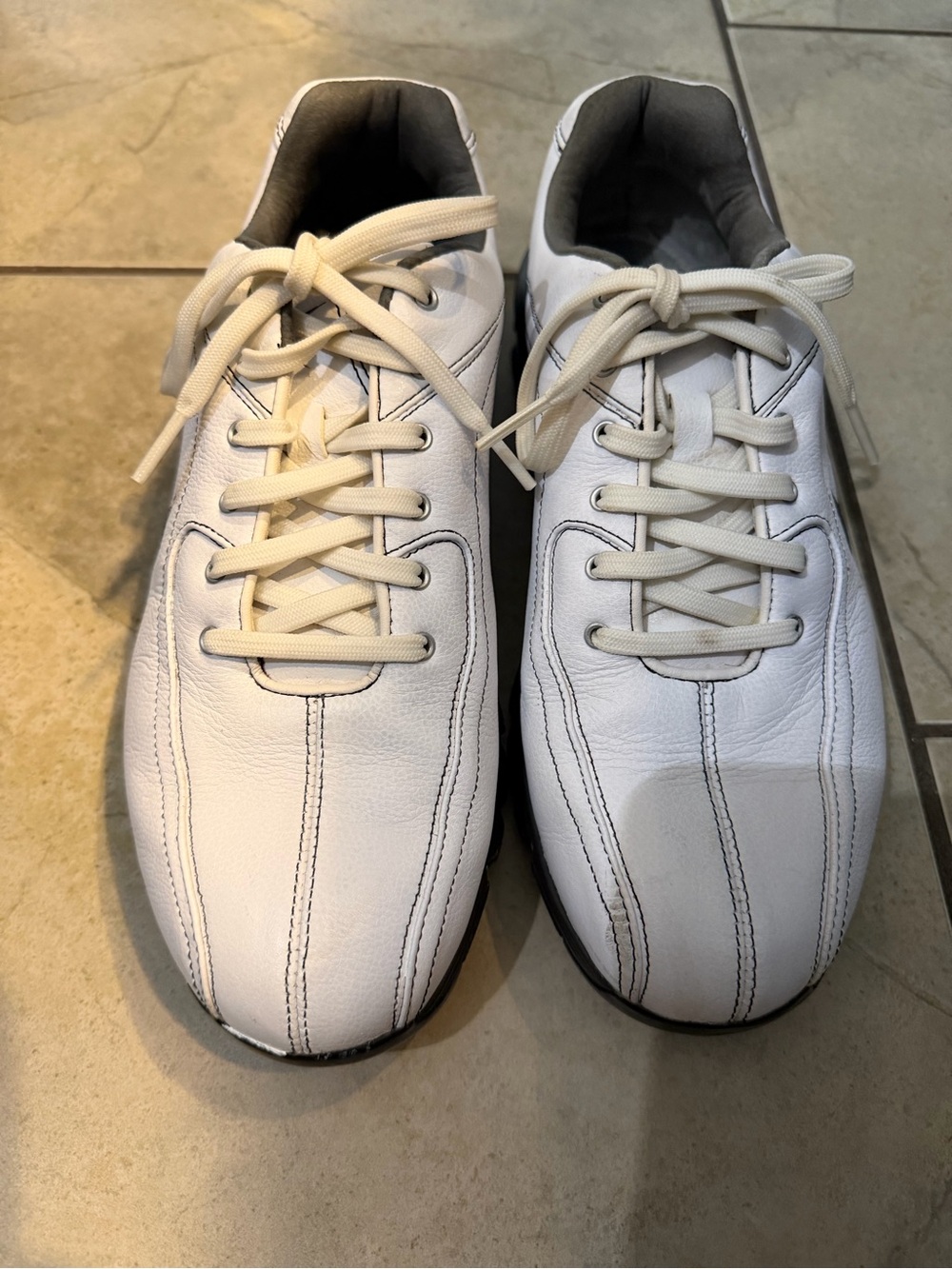 Nike White and Black Men's Air Golf Athletic Shoes - Picture 3 of 7